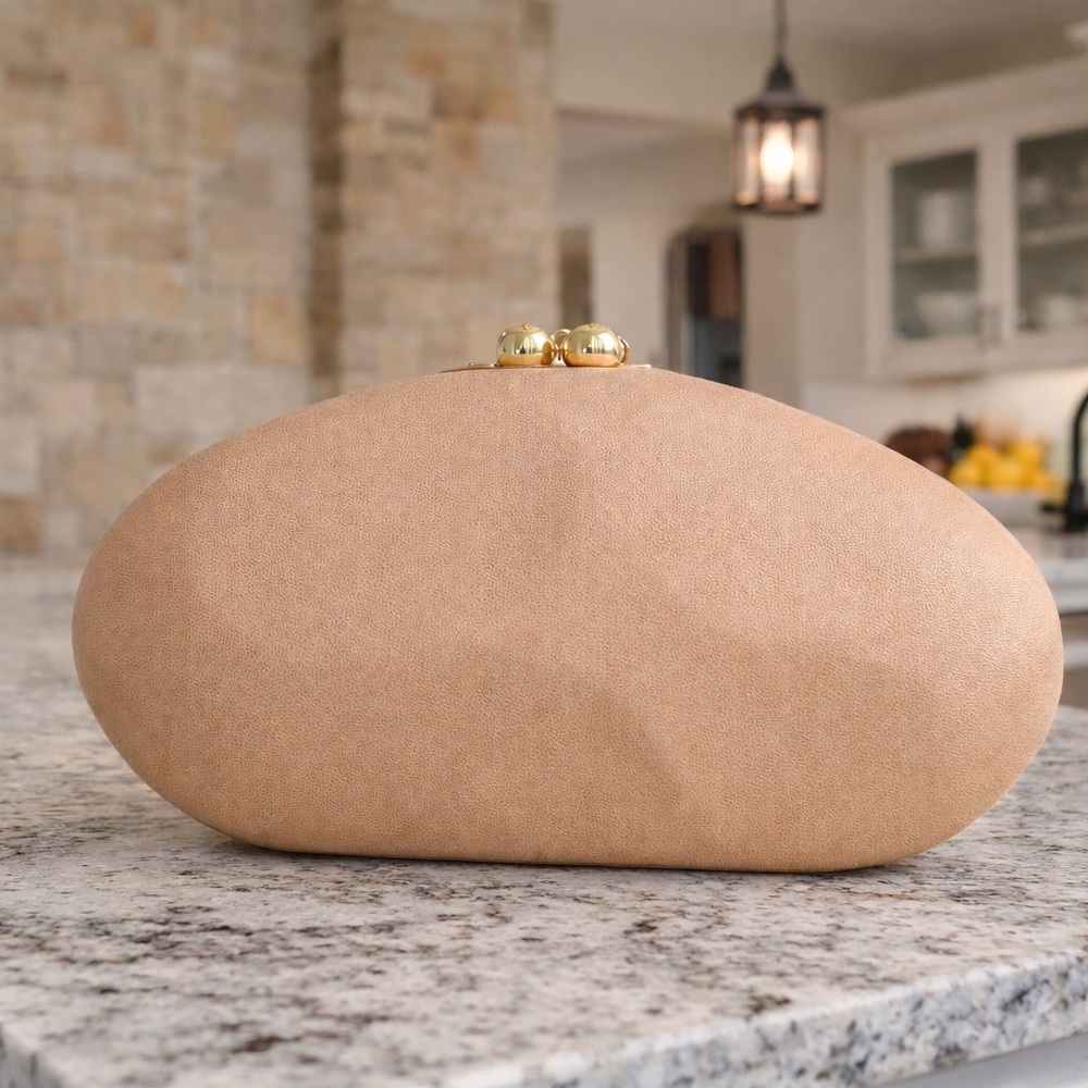 Nude Oval Clutch | Gold Clasp Evening Bag - Picture 5 of 6